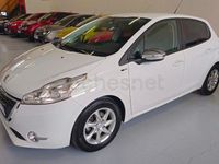 Usado Peugeot 208 Style 82 CV (60 kW) 2014 Blanco Utilitario