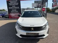 Usado Peugeot 5008 Allure 131 CV (96 kW) 2022 Blanco SUV