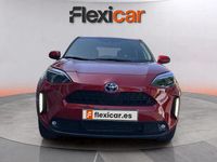 Usado Toyota Yaris Hybrid Active 116 CV (85 kW) 2024 Rojo