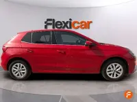 Usado Skoda Fabia Selection 116 CV (85 kW) 2025 Rojo Utilitario