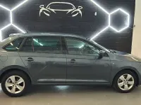 Usado Skoda Rapid Ambition 90 CV (66 kW) 2015 Gris / plata Utilitario