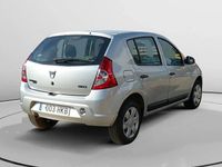 Usado Dacia Sandero 75 HP (55 kW) 2012 Cinzento Sedan