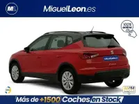 Usado Seat Arona Style 110 CV (80 kW) 2023 Rojo SUV