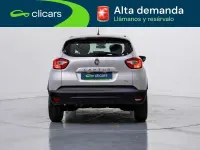 Usado Renault Captur Intens 90 CV (66 kW) 2016 Gris SUV
