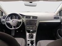 Usado VW Golf VII 110 CV (80 kW) 2018 Gris