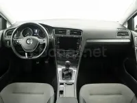Usado VW Golf VII Advance 130 CV (95 kW) 2018 Gris / plata Berlina