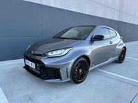 Usado Toyota Yaris 276 CV (202 kW) 2024 Gris Utilitario