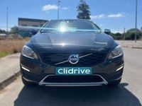 Usado Volvo V60 CC 150 CV (110 kW) 2017 Verde Familiar