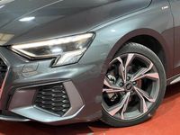 Usado Audi A3 S-Line 150 CV (110 kW) 2024 Gris / plata Berlina