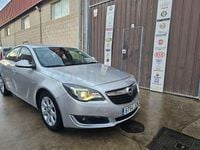 Usado Opel Insignia Selective 120 CV (88 kW) 2015 Gris / plata Berlina