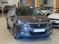 Usado Peugeot 2008 Style 99 CV (72 kW) 2017 Gris SUV
