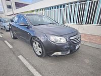 Usado Opel Insignia Cosmo 130 CV (95 kW) 2010 Gris / plata Familiar