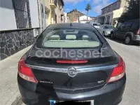 Usado Opel Insignia Edition 130 CV (95 kW) 2010 Negro Berlina