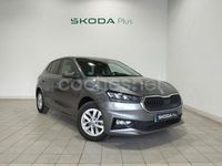 Usado Skoda Fabia Selection 95 CV (69 kW) 2024 Gris Utilitario