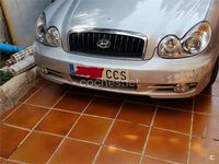 Usado Hyundai Sonata GLS 131 CV (96 kW) 2002 Gris / plata Berlina