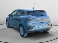 Usado Renault Clio Evolution 101 CV (74 kW) 2025 Gris Utilitario
