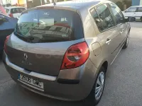 Usado Renault Clio II Authentique 75 CV (55 kW) 2009 Beige Berlina