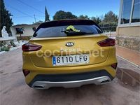 Usado Kia XCeed 140 CV (102 kW) 2020 Amarillo SUV