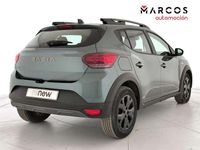 Usado Dacia Sandero Extreme 101 CV (74 kW) 2025 Verde Berlina