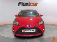 Usado Toyota Yaris Hybrid Advance 100 CV (73 kW) 2018 Rojo Berlina