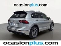 Usado VW Tiguan Sportline 150 CV (110 kW) 2018 Gris plata SUV