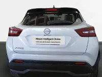 Usado Nissan Juke N-Connecta 114 CV (83 kW) 2025 Lunar white (metalizado) techo SUV