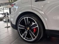 Usado Porsche Cayenne S E-Hybrid 519 CV (381 kW) 2024 Gris SUV
