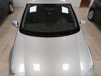 Usado VW Golf IV Highline 102 CV (75 kW) 2005 Gris Utilitario