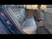 Usado Audi A6 250 CV (183 kW) 2003 Gris / plata Berlina