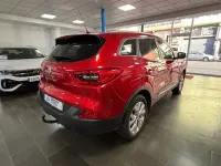 Usado Renault Kadjar LIMITED 110 CV (80 kW) 2018 Rojo SUV