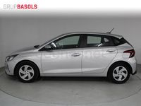 Usado Hyundai i20 84 CV (61 kW) 2022 Gris / plata Utilitario