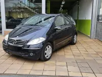 Usado Mercedes A180 109 CV (80 kW) 2008 Negro