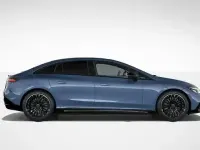 Nuevo Mercedes EQE350 AMG 234 kW (319 CV) 2026 Azul Berlina