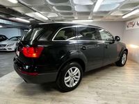 Usado Audi Q7 234 CV (172 kW) 2006 Negro SUV