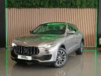 Usado Maserati Levante 430 CV (316 kW) 2016 Gris / plata SUV