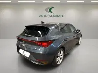 Usado Seat Leon FR 150 CV (110 kW) 2022 Gris / plata Berlina