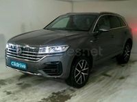 Usado VW Touareg 231 CV (169 kW) 2022 Gris / plata SUV