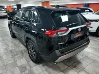 Usado Toyota RAV4 Hybrid Luxury 218 CV (160 kW) 2022 Negro SUV