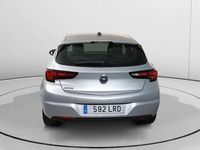 Usado Opel Astra Design & Tech 131 CV (96 kW) 2021 Gris Utilitario