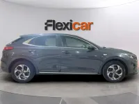 Begagnad Kia XCeed 136 HK (100 kW) 2021 Grå SUV