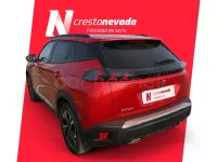 Usado Peugeot 2008 Allure 130 CV (95 kW) 2023 Rojo SUV