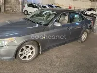 Usado BMW 530 Exclusive 231 CV (169 kW) 2005 Gris / plata Berlina