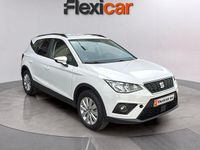 Usado Seat Arona Ecomotive 95 CV (69 kW) 2017 Blanco SUV