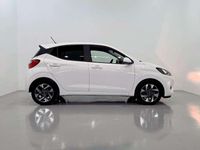 Usado Hyundai i10 64 CV (47 kW) 2025 Blanco Utilitario