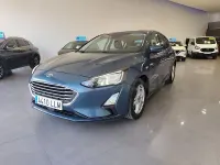 Begagnad Ford Focus Trend 120 HK (88 kW) 2020 Blå Sedan