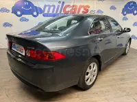 Usado Honda Accord Sport 140 CV (102 kW) 2006 Azul Berlina