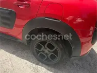 Usado Citroën C4 Feel 100 CV (73 kW) 2017 Rojo Berlina