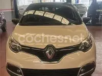 Usado Renault Captur Intens 90 CV (66 kW) 2016 Beige SUV