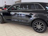 Usado Audi A3 Ambiente 122 CV (89 kW) 2013 Negro Berlina