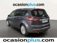 Begagnad Ford S-MAX Limited 140 HK (102 kW) 2015 Grå Minibuss